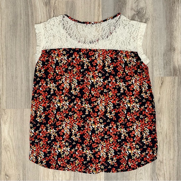 Papermoon Stitch Fix Floral Satin Lace Lightweight Cap Sleeve Top Shirt Size M - Picture 6 of 6